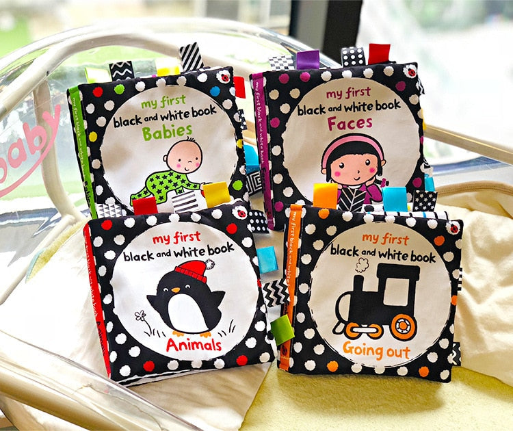 Black & White Baby Quiet Book - BabyOlivia