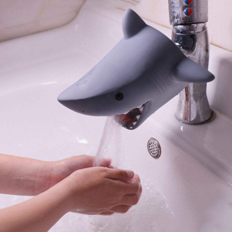 Happy Animals Shower for Kids - BabyOlivia