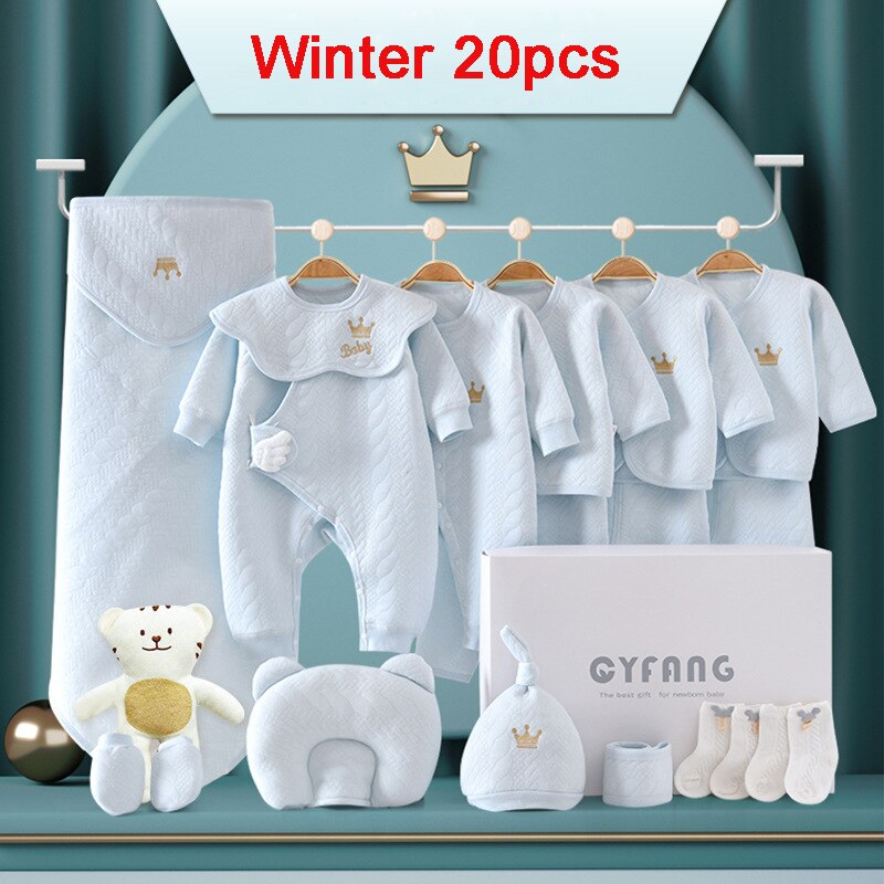 15/17/18/20 - Piece Royal Newborn Set