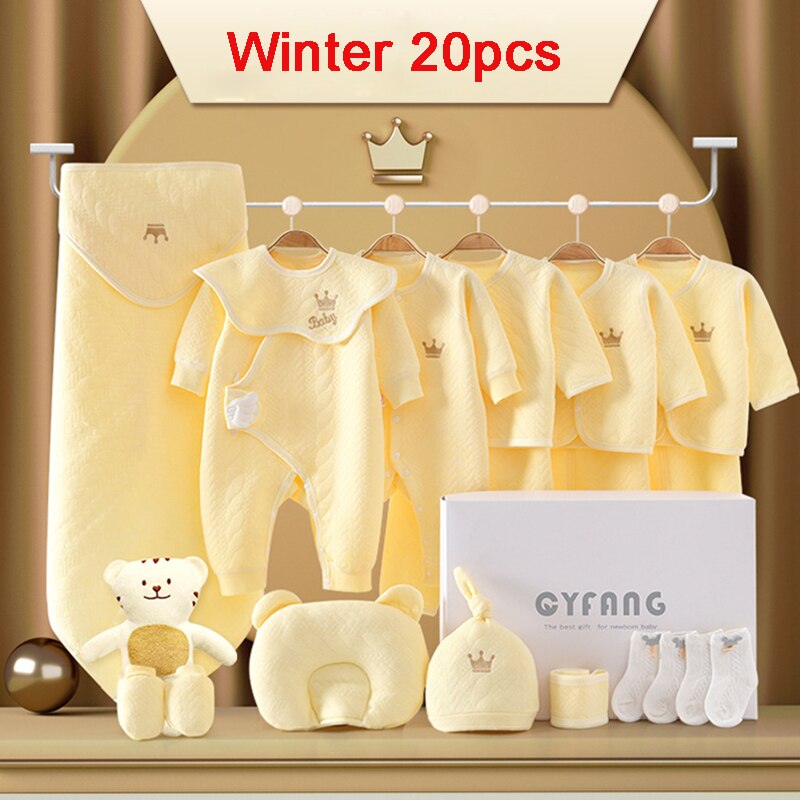 15/17/18/20 - Piece Royal Newborn Set