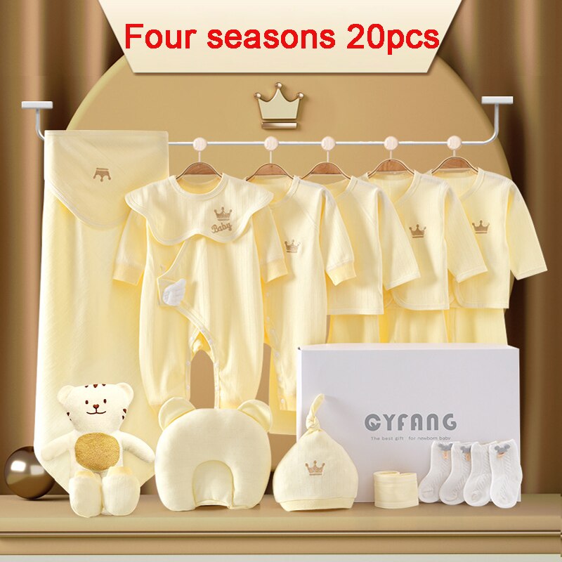 15/17/18/20 - Piece Royal Newborn Set